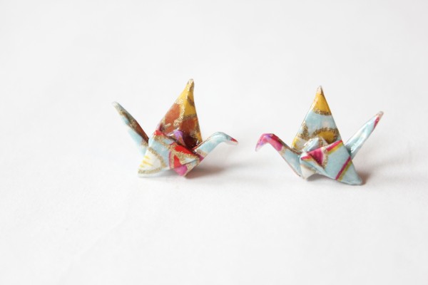 blue_floral_origami_post_earring_1