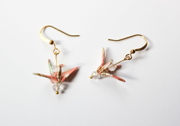 Pink_mint_origami_crane_gold_earrings_crystals_2