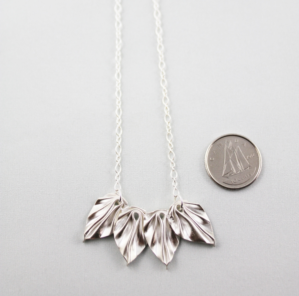 origami_leaf_necklace_silver_4